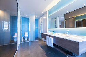 Holiday Inn Express Harbin Qunli by IHG