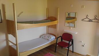 Fosshóll Guesthouse