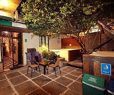 Hostel la Antigua Capsula