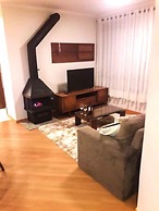 Apto Quinta da Serra Cond Centro