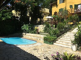 Pousada Saint Germain Buzios