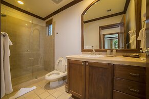 Los Suenos Resort Bay Residence 8C