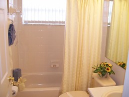 4BR 3BA Home in Indian Creek by CV-2653