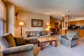 3 Bedroom Condo in River Run with Shared Pool, Hot Tubs, 100 yards to 
