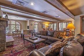 3 Bedroom Condo in River Run with Shared Pool, Hot Tubs, 100 yards to 