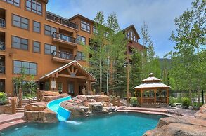 3 Bedroom Condo in River Run with Shared Pool, Hot Tubs, 100 yards to 