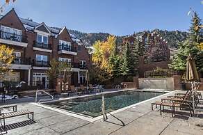 Aspen Mountain Residences 2 Bedroom Luxury Residence Club Condo