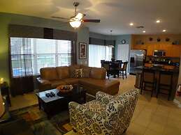 6BR 4BA Home in Windsor Hills by CV-2601