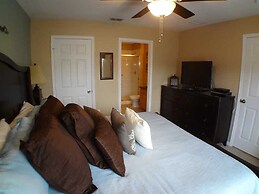 6BR 4BA Home in Windsor Hills by CV-2601