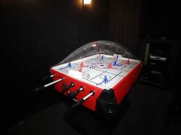 6BR 4BA Home in Windsor Hills by CV-2601