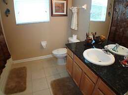 6BR 4BA Home in Windsor Hills by CV-2601