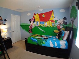 6BR 4BA Home in Windsor Hills by CV-2601