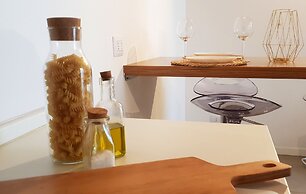 Design Central Apartment