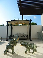 Luxury Townhouse Private Pool and Golf