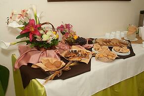 Victoria Suites Hostal