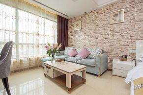 YOYO Apartment Jinrong Branch