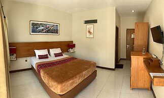 Kuta Suci Beach Hotel