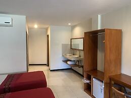 Kuta Suci Beach Hotel