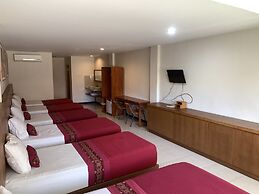 Kuta Suci Beach Hotel