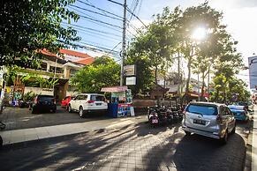 Kuta Suci Beach Hotel