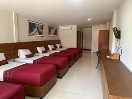 Kuta Suci Beach Hotel