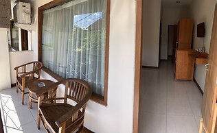 Kuta Suci Beach Hotel