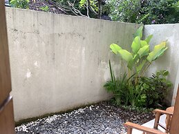 Kuta Suci Beach Hotel