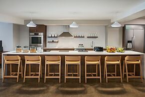 Element Detroit at the Metropolitan