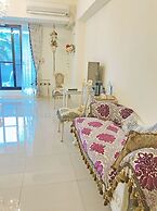 Forest Deer Black Tea Homestay