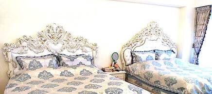 Forest Deer Black Tea Homestay