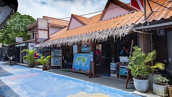 Baan Kasirin Resort Pattaya Beach