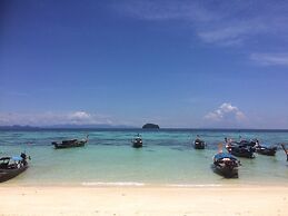 Baan Kasirin Resort Pattaya Beach