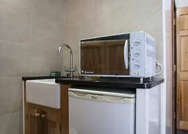 Caledonian Studio Flats