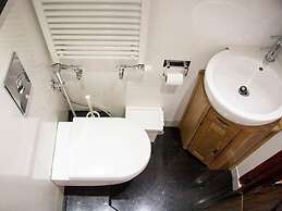 Caledonian Studio Flats