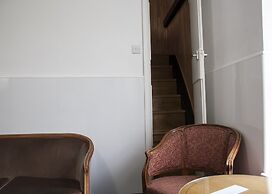 Caledonian Studio Flats