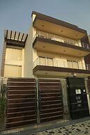 Treehouse Neo Casa-Unit of Neo Residency