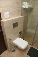 Treehouse Neo Casa-Unit of Neo Residency