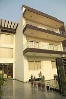 Treehouse Neo Casa-Unit of Neo Residency