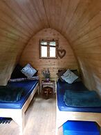 Broomhills Farm River Eco Pods
