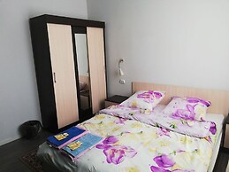 Uyutniy - Hostel