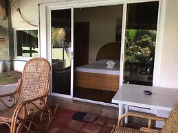 Dolphinbay Beachfront & Dive Resort