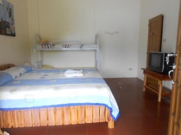 Dolphinbay Beachfront & Dive Resort