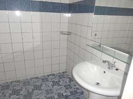 Dolphinbay Beachfront & Dive Resort