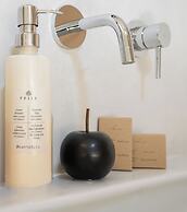 Officine Cavour Apartments