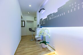 Split Urban Rooms III