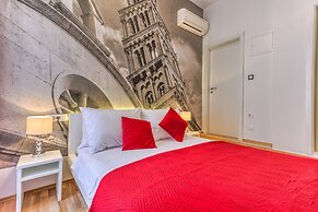 Split Urban Rooms III