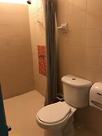 Hostal 1811 - Hostel