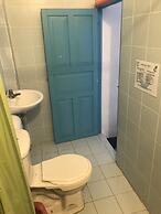 Hostal 1811 - Hostel