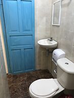 Hostal 1811 - Hostel