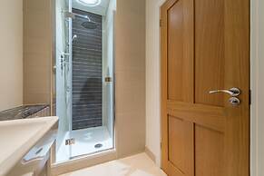 Hampden Apartments - The Elizabeth